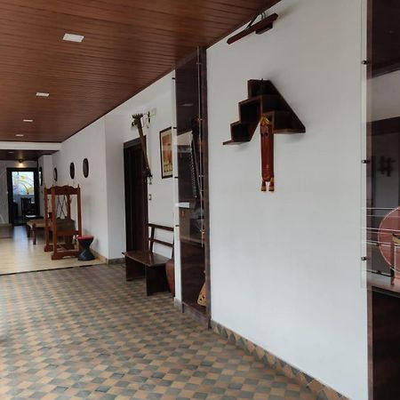 Hotel Mudra Midtown Suites & Rooms Kalasa Екстериор снимка